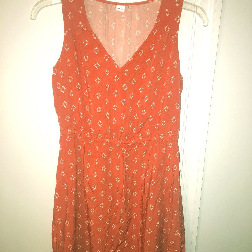 Women's Old Navy Knee Length Pink Sleeveless Dress